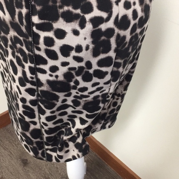 SOLD. J-Lo Leopard Print Dress!!! Sz 6 - Picture 4 of 8